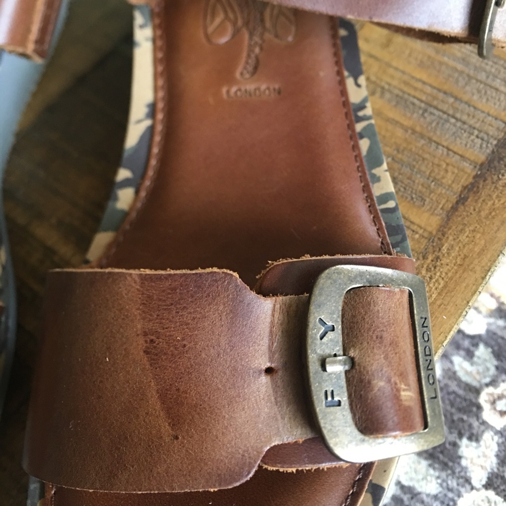 Fly London 'Comb' sandal, 39/9, NWOT
